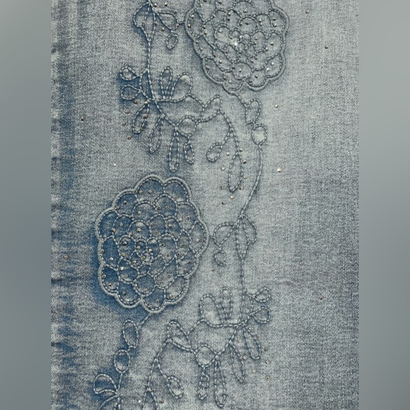 FDJ French Dressing Jeans Olivia Slim Ankle Sky Blue Floral Embroidered Jeans 10 - Picture 10 of 14